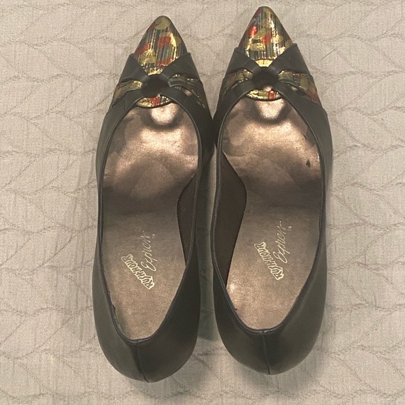 Metallic Heels - Picture 6 of 8